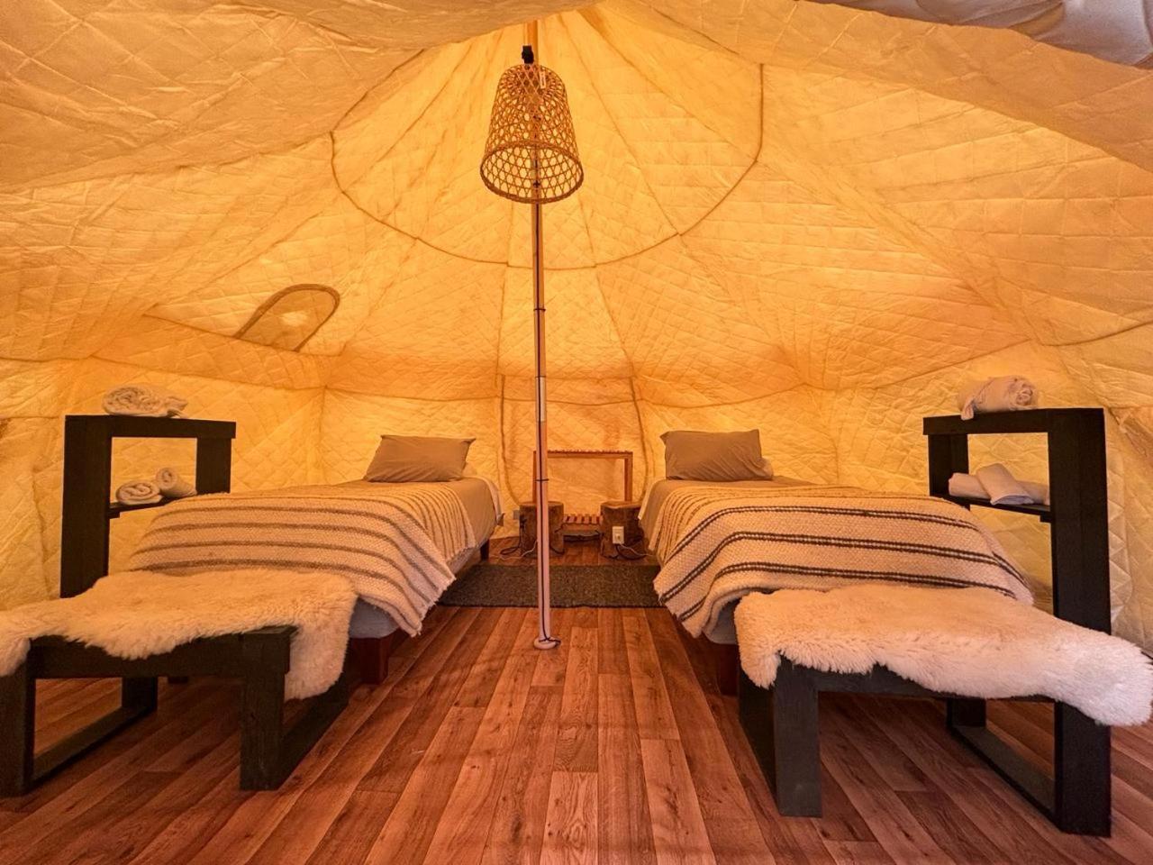 Chilenativo Riverside Camp Торрес-дель-Пайне Экстерьер фото